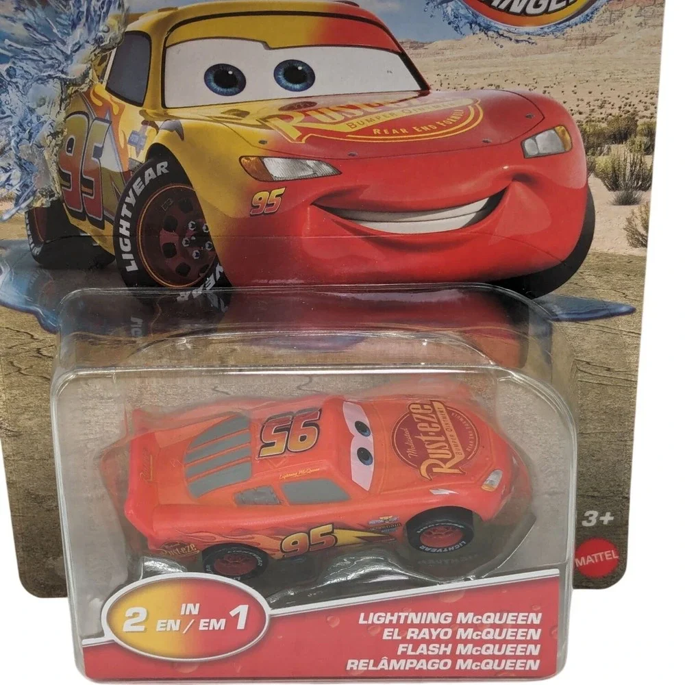 Disney Pixar Cars 2 in 1 Color Changers Lightning McQueen Changes with Water Toy